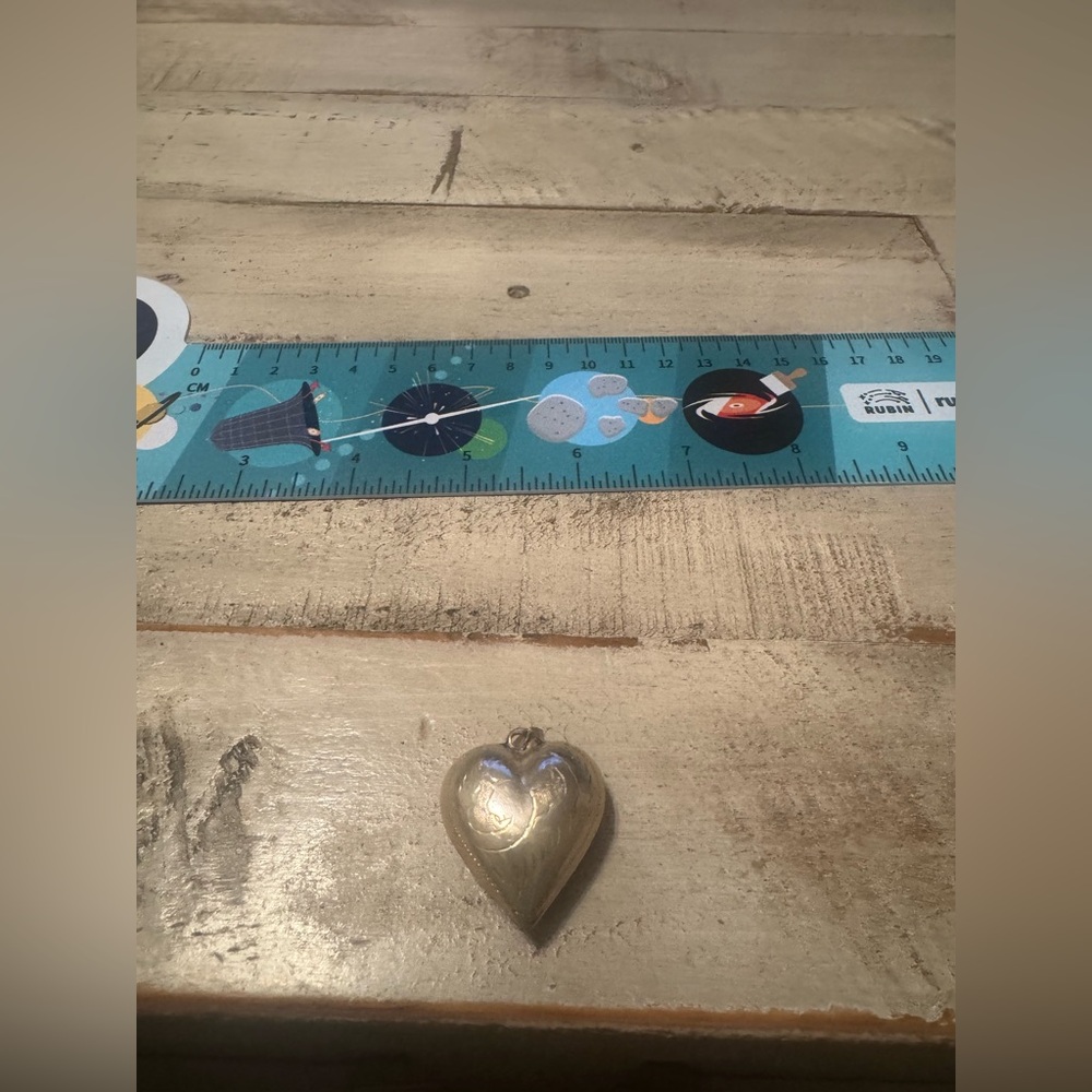 Vintage Puffy Heart Pendant Silver Tone Minimalist Charm Jewelry